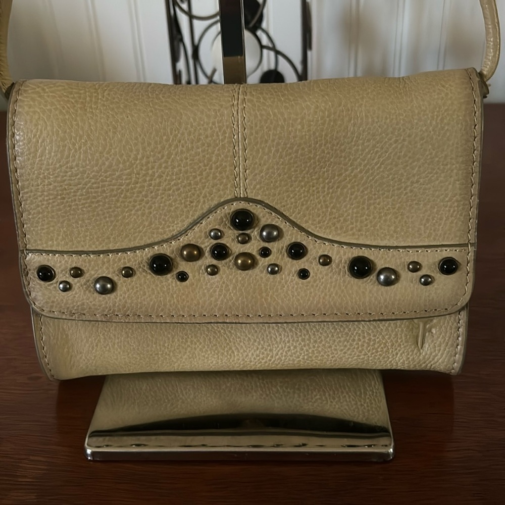 Frye Callie Leather Crossbody Wallet w/ Detachable strap